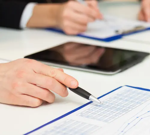SPMI capital advisor overseeing financial statistics.